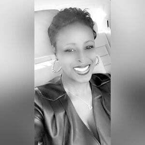 Meet your Posher, Dawanda